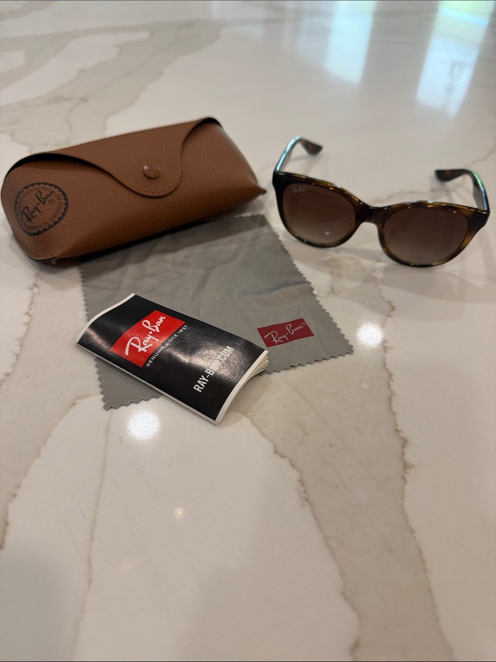 Ray-Ban Junior Tortoiseshell Sunglasses - Brown Lenses